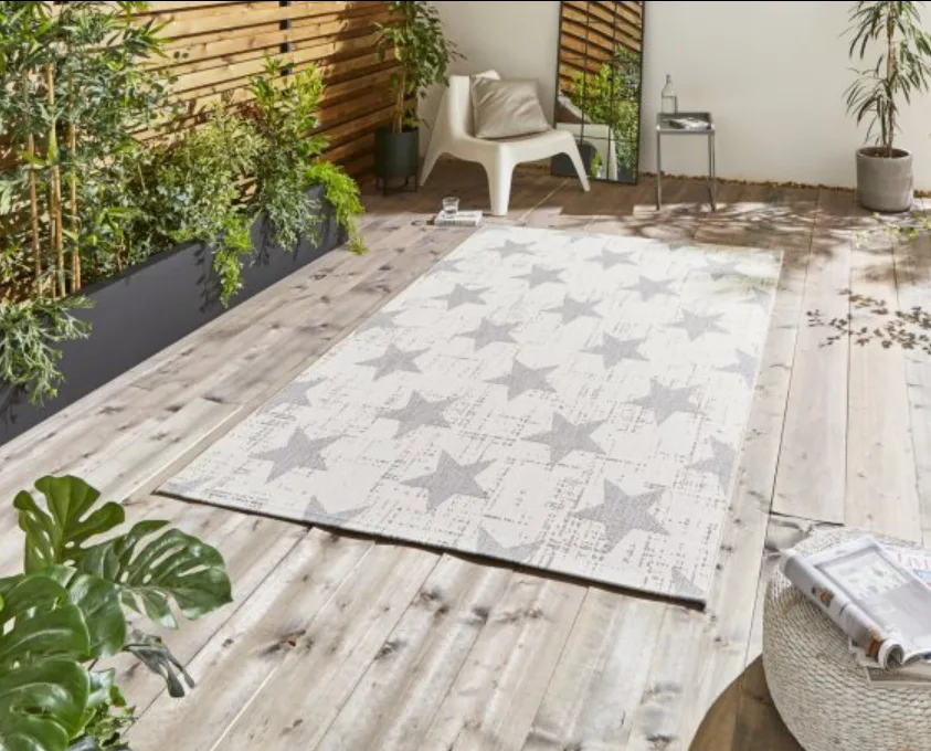 Falmouth Star outdoor rug – Cream & Grey – 3 sizes