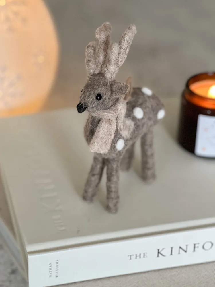 Adorable felt hanging reindeer with scarf