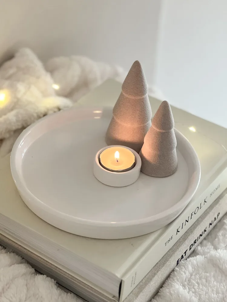 Large ceramic candle tray with decorative trees