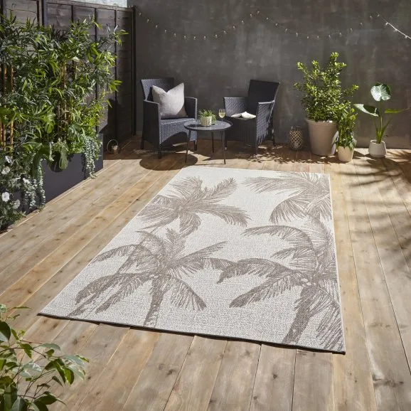 St Ives outdoor rug – beige – 2 sizes available